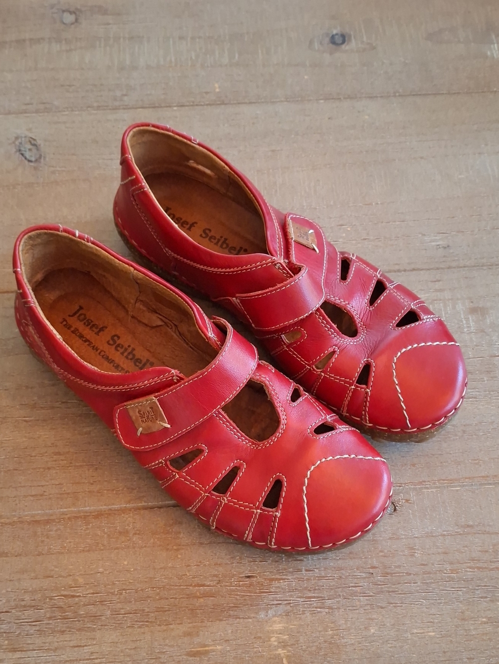 Red Leather Josef Seibel Cut-out Detail Comfort Mary Jane Creepers (Size EU 36)